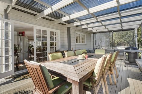 Photo of property in 1 Puriri Road, Pukekohe, 2120