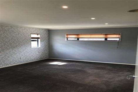 Photo of property in 10 Chamari Close, Titirangi, Auckland, 0604