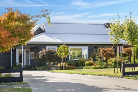 Photo of property in 62 Montgomery Crescent, Kinloch, Taupo, 3377