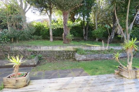 Photo of property in 6 Raniera Street, Glen Avon, New Plymouth, 4312