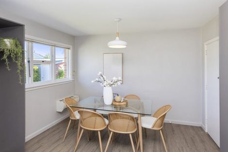 Photo of property in 9 Greenwood Close, Mairehau, Christchurch, 8013