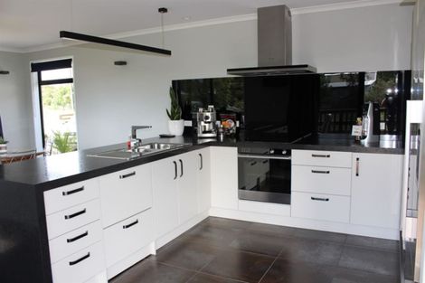 Photo of property in 29 Greenstone Road, Kumara, 7832