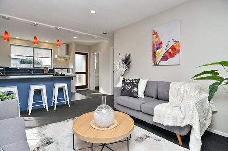 Photo of property in 31 Tyrone Street, Belfast, Christchurch, 8051