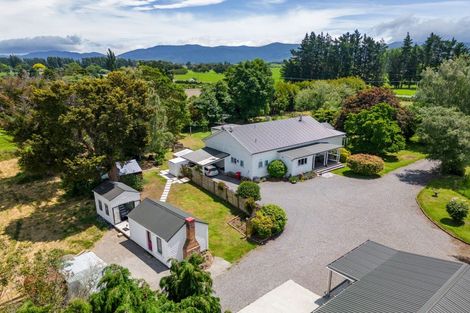 Photo of property in 2566 State Highway 2, Ahikouka, Greytown, 5794