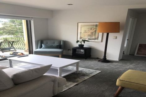 Photo of property in 7/3 The Avenue, Albany, Auckland, 0632