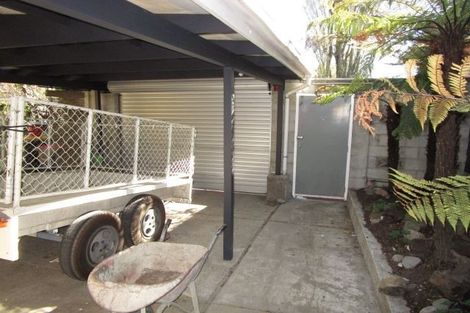Photo of property in 100 Palatine Terrace, Saint Martins, Christchurch, 8022