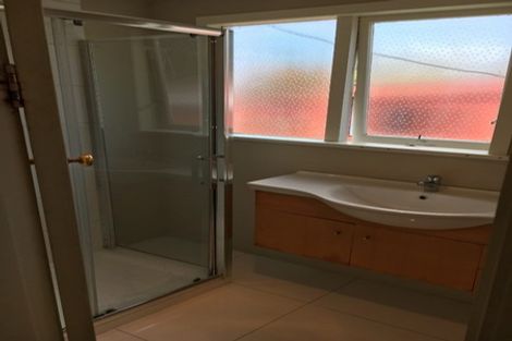 Photo of property in 71 Glenview Road, Glen Eden, Auckland, 0602