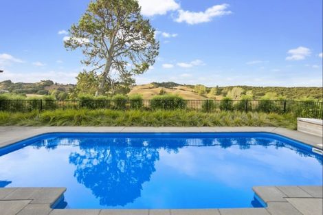 Photo of property in 24 Windmill Drive, Wainui, Silverdale, 0992