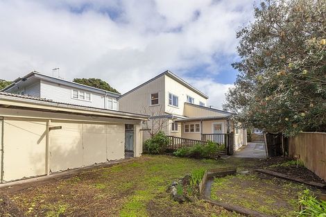 Photo of property in 162 Wellington Road, Paekakariki, 5034