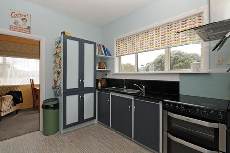 Photo of property in 4 Leveson Street, Strathmore Park, Wellington, 6022