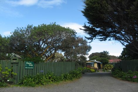 Photo of property in 22 Wellwood Terrace, Te Awanga, 4102
