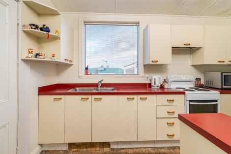 Photo of property in 28 Dundonald Street, Tainui, Dunedin, 9013