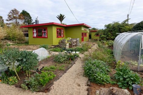 Photo of property in 13 Wharf Road, Karamea, 7893