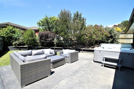 Photo of property in 16 Hogan Place, Fairfield, Dunedin, 9018