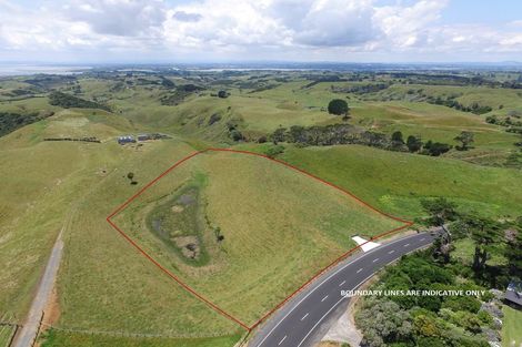 Photo of property in 1662 Awhitu Road, Pollok, 2684