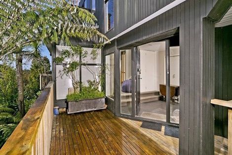 Photo of property in 133 Matipo Road, Te Atatu Peninsula, Auckland, 0610