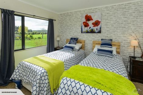 Photo of property in 33 Kyle Road, Waipukurau, 4281