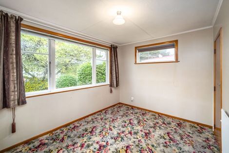 Photo of property in 16 Taylor Street, Carterton, 5713