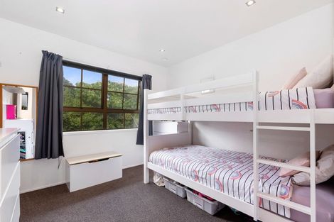 Photo of property in 8 Taurus Place, Kawaha Point, Rotorua, 3010