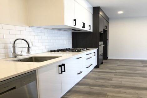 Photo of property in 11 Raymond Grace Avenue, Huapai, Kumeu, 0810