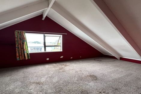 Photo of property in 2 Dalmahoy Place, Wattle Downs, Auckland, 2103