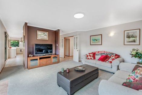 Photo of property in 71a Bay Street, Red Beach, 0932