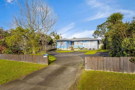 Photo of property in 214 Don Buck Road, Massey, Auckland, 0614