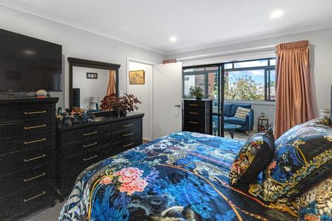 Photo of property in 2/15 Cook Street, Hamilton East, Hamilton, 3216