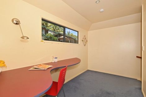 Photo of property in 92 Ngahere Drive, Horahora, Whangarei, 0110