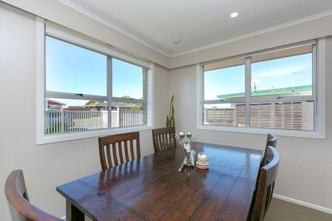 Photo of property in 27 Mangati Road, Bell Block, New Plymouth, 4312