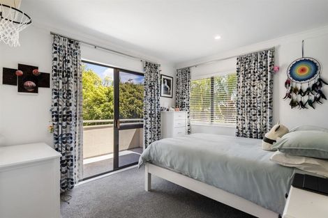 Photo of property in 1/45 Weatherly Road, Torbay, Auckland, 0630