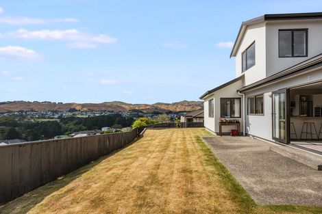 Photo of property in 84 Te Puia Drive, Aotea, Porirua, 5024