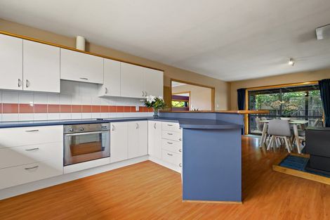 Photo of property in 30 Sarabande Avenue, Redwood, Christchurch, 8051