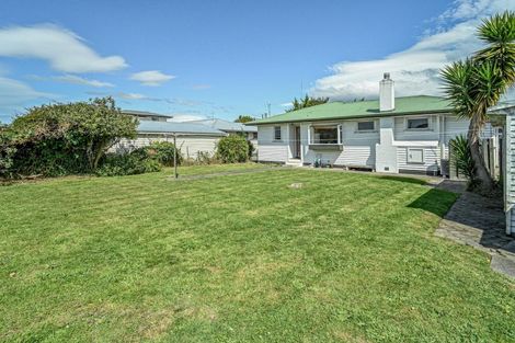 Photo of property in 110 Warwick Road, Mayfair, Hastings, 4122