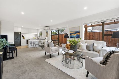Photo of property in 1/16 Riverside Road, Orewa, 0931