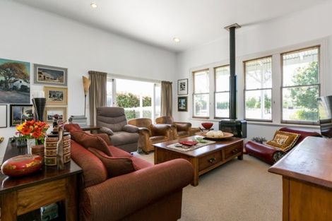 Photo of property in 461 Saint Georges Road, Havelock North, 4130