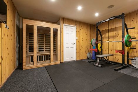 Photo of property in 33 Montclair Rise, Browns Bay, Auckland, 0630