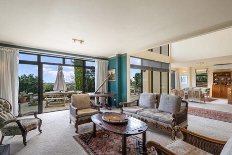 Photo of property in 142 Winara Avenue, Waikanae, 5036