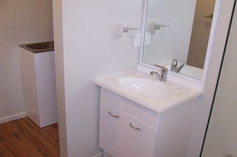 Photo of property in 22 Trebann Street, Paparangi, Wellington, 6037