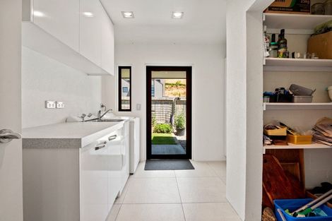 Photo of property in 44 Onslow Road, Lake Hayes, Queenstown, 9304