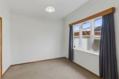 Photo of property in 18 Hannan Street, Levin, 5510