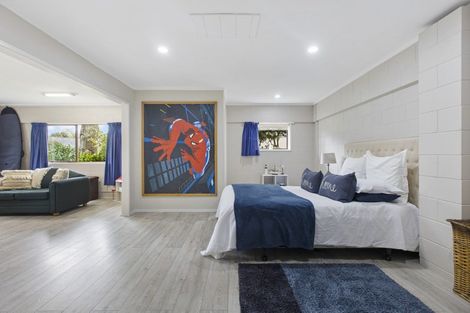 Photo of property in 8 Hamish Place, Sunnyhills, Auckland, 2010