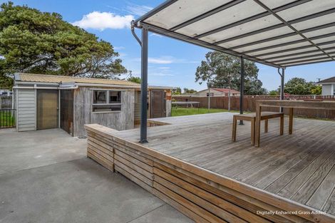 Photo of property in 7 Churchill Crescent, Tawhero, Whanganui, 4501