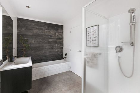 Photo of property in 56 Bell Street, Judea, Tauranga, 3110