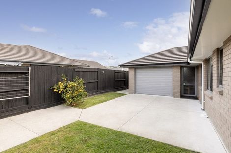 Photo of property in 56 Fairfax Crescent, Pyes Pa, Tauranga, 3112