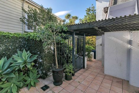 Photo of property in 2/7 London Street, Saint Marys Bay, Auckland, 1011