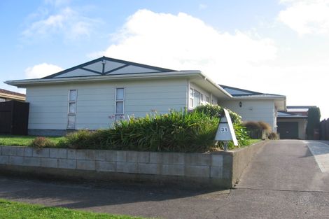 Photo of property in 31 Geraldine Crescent, Cloverlea, Palmerston North, 4412