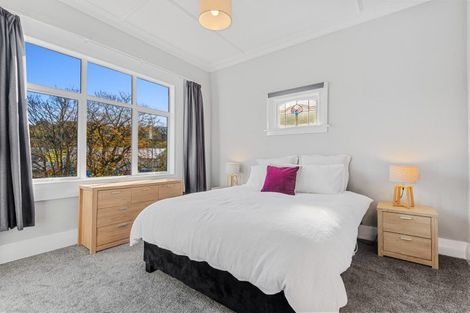 Photo of property in 109 Kaikorai Valley Road, Glenross, Dunedin, 9011