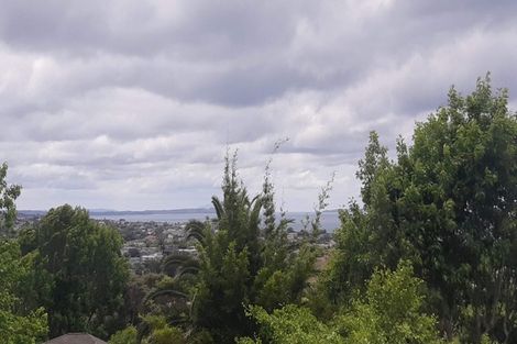 Photo of property in 259 East Coast Road, Mairangi Bay, Auckland, 0630