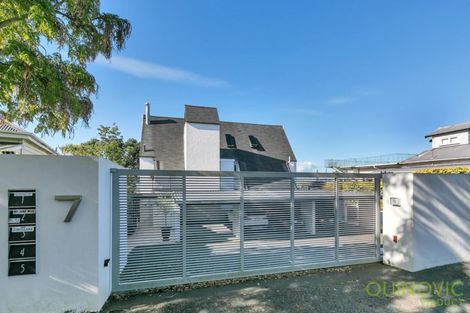 Photo of property in 2/7 London Street, Saint Marys Bay, Auckland, 1011